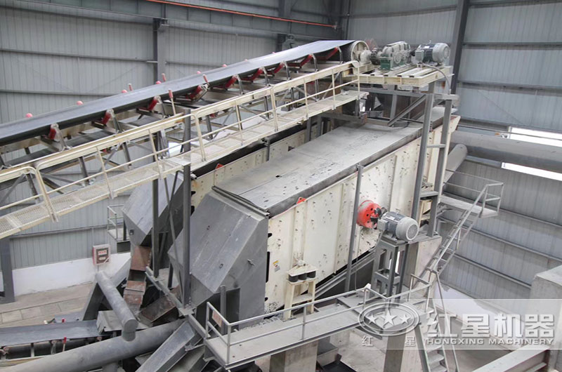 篩石子用滾筒篩好還是振動(dòng)篩好?哪個(gè)生產(chǎn)廠(chǎng)家可靠？