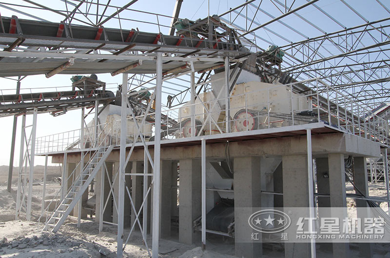 安徽客戶(hù)反擊式破碎機生產(chǎn)現場(chǎng)