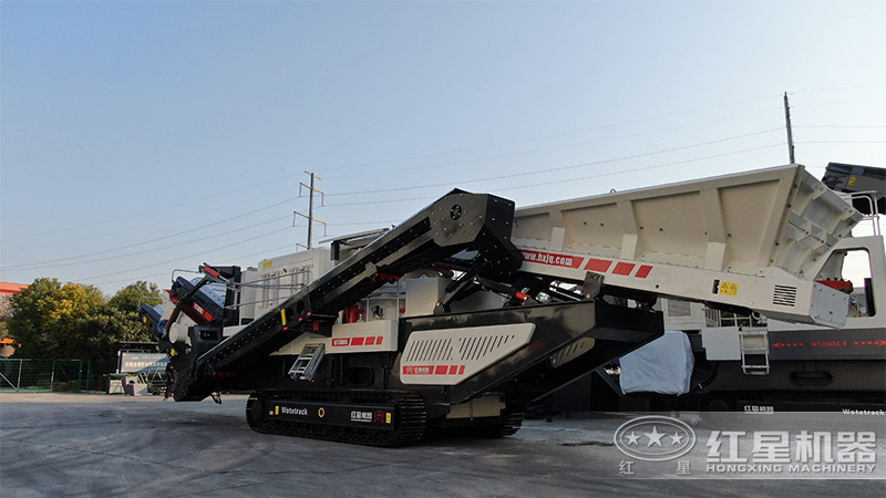 履帶移動(dòng)破碎機