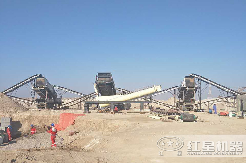 阿曼青石移動(dòng)配置生產(chǎn)現場(chǎng)