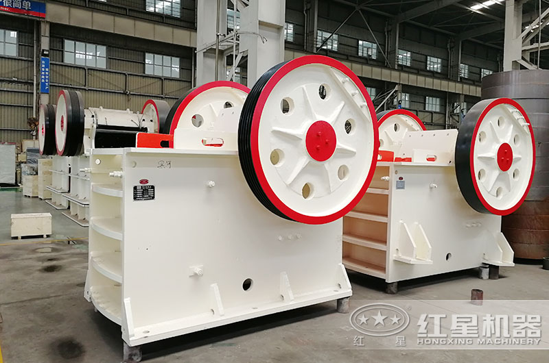 69鄂破碎機圖片及價(jià)格,69破碎機一天產(chǎn)量可達多少方？