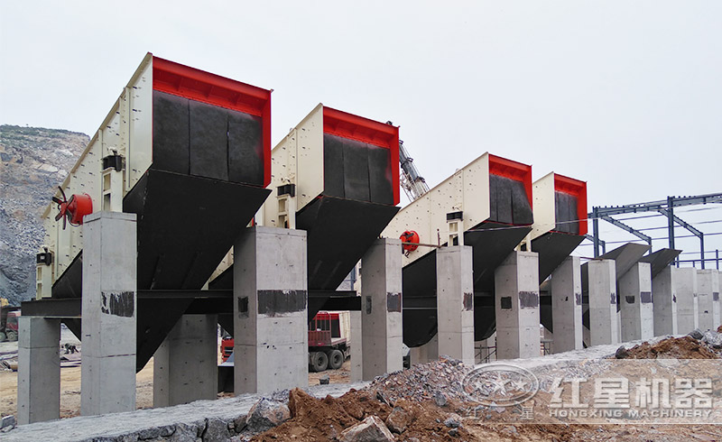 篩分現場(chǎng)