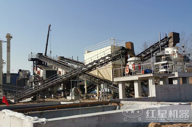 鋼渣制砂加工現場(chǎng)