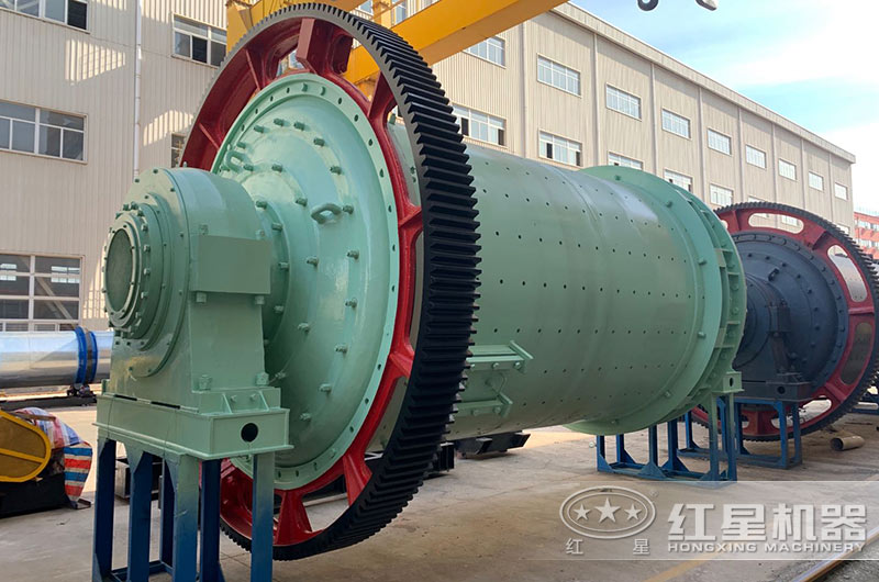 球磨機設備實(shí)物圖