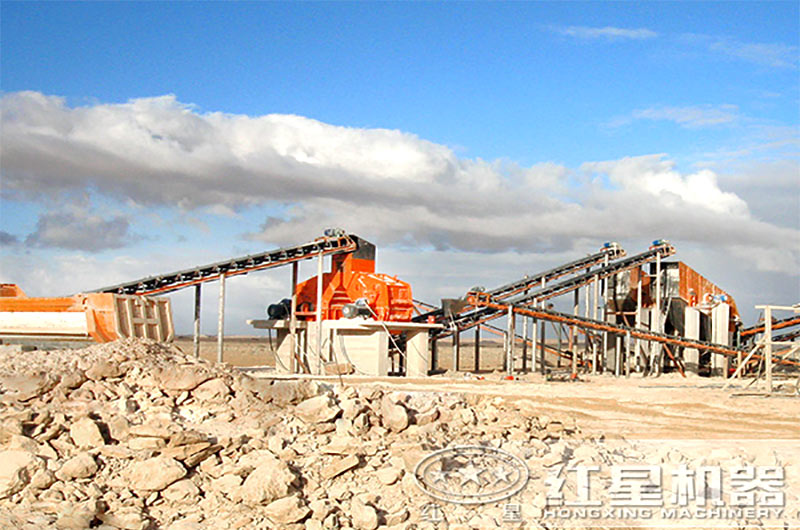 磚頭石頭混凝土破碎機環(huán)保嗎？破碎生產(chǎn)需要幾個(gè)過(guò)程？日產(chǎn)量是多少？