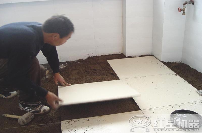 鋪地磚用石粉和沙子哪個(gè)好？制粗石粉用什么制沙機？